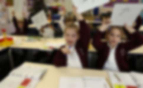 小学生拾金不昧表扬信锦集七篇