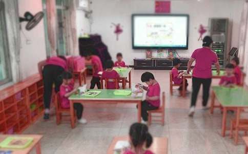 幼儿园大班保育师德师风心得体会11篇