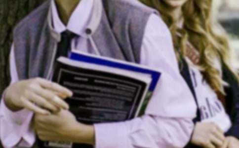 有关大学生自荐信