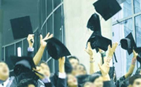 大专毕业生自我鉴定15篇（热）